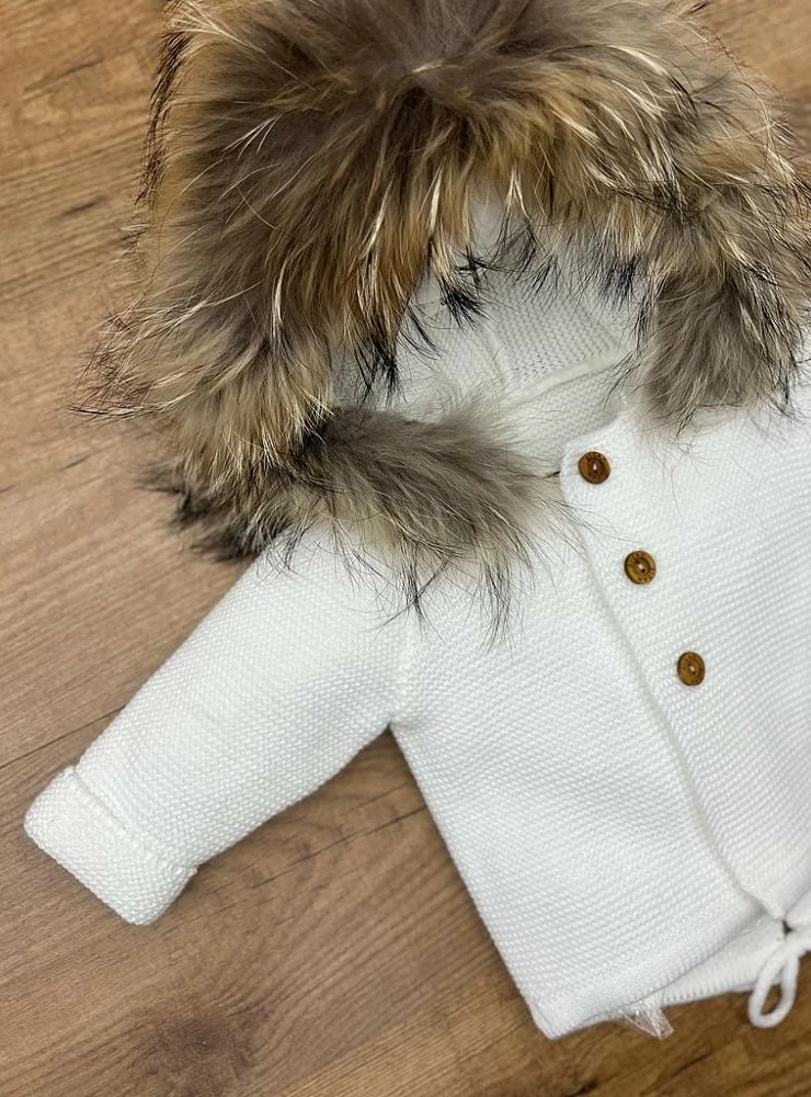 Trenka for boy in chubby knit with natural fur.