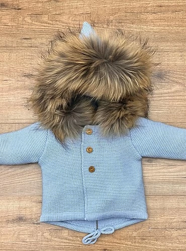 Trenka for boy in chubby knit with natural fur.