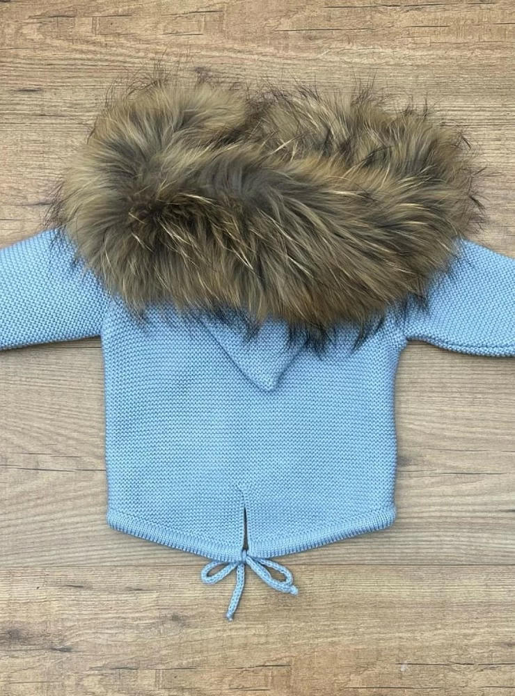 Trenka for boy in chubby knit with natural fur.
