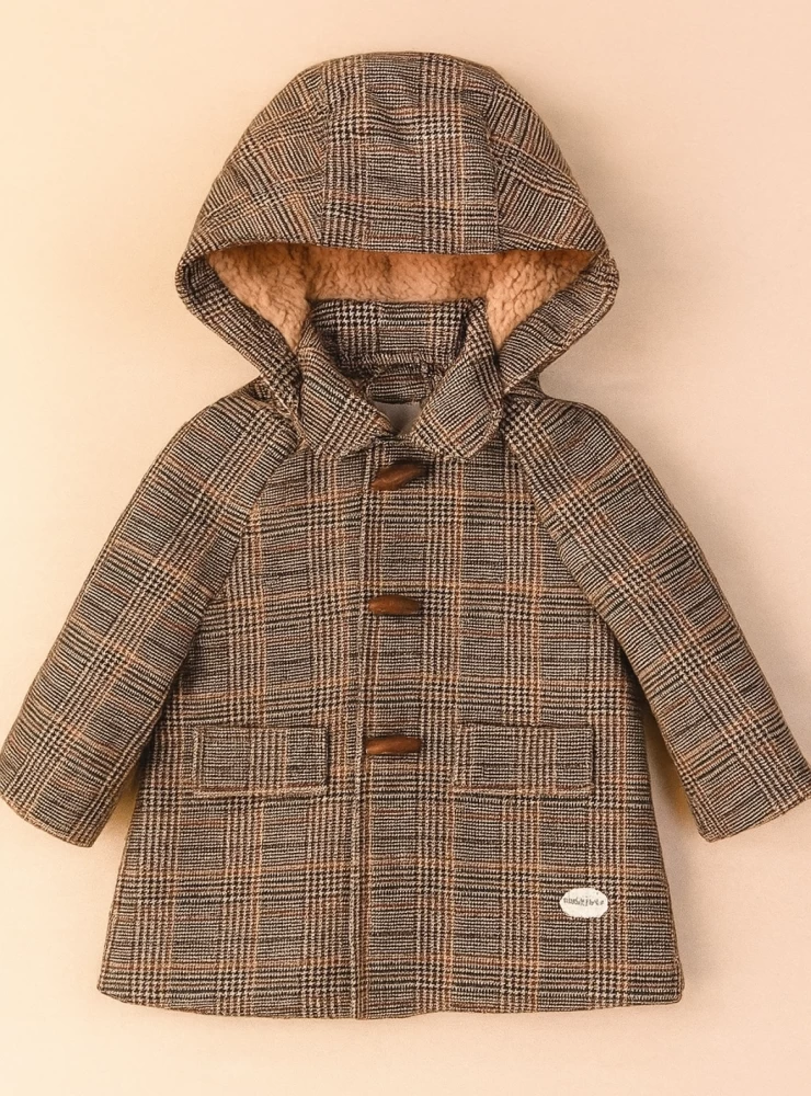 Trenka-style coat for boys London collection by José Varon
