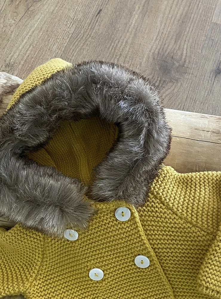 Unisex caramel knit coat with fur