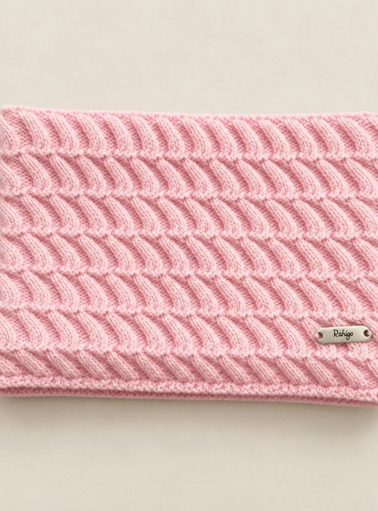 Unisex children's cable-knit neck warmer
