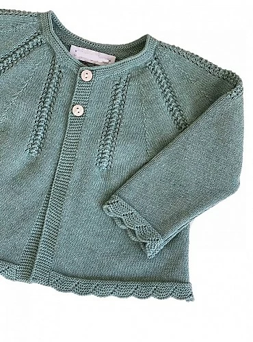 Unisex jacket in dry green. Very original