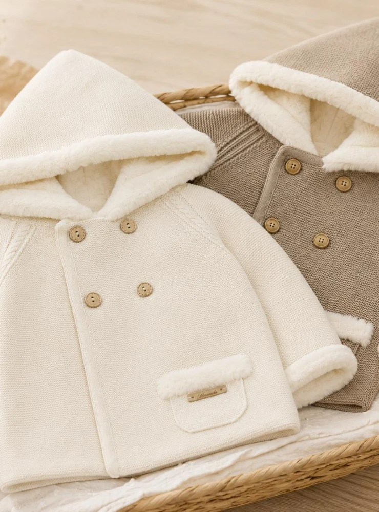 Unisex knitted duffle coat from the Caravia collection