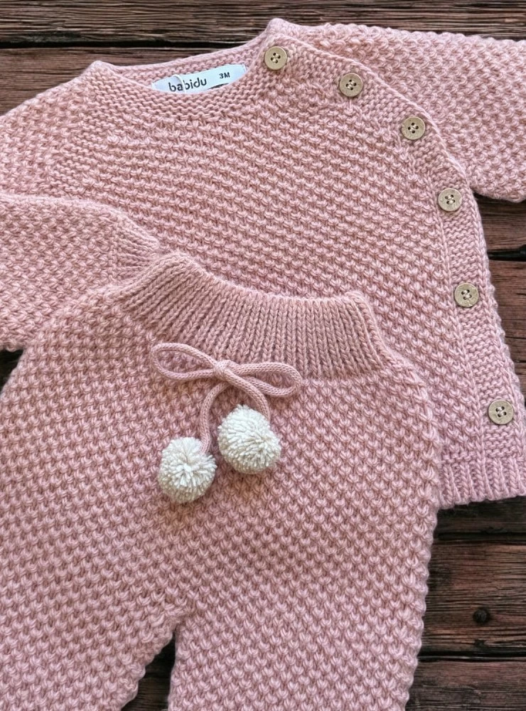 Unisex knitwear set from the Mistral collection