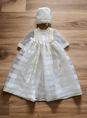 Unisex organza christening gown with bonnet | Cinnamon Collection