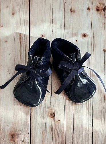 Unisex patent leather and suede navy boots
