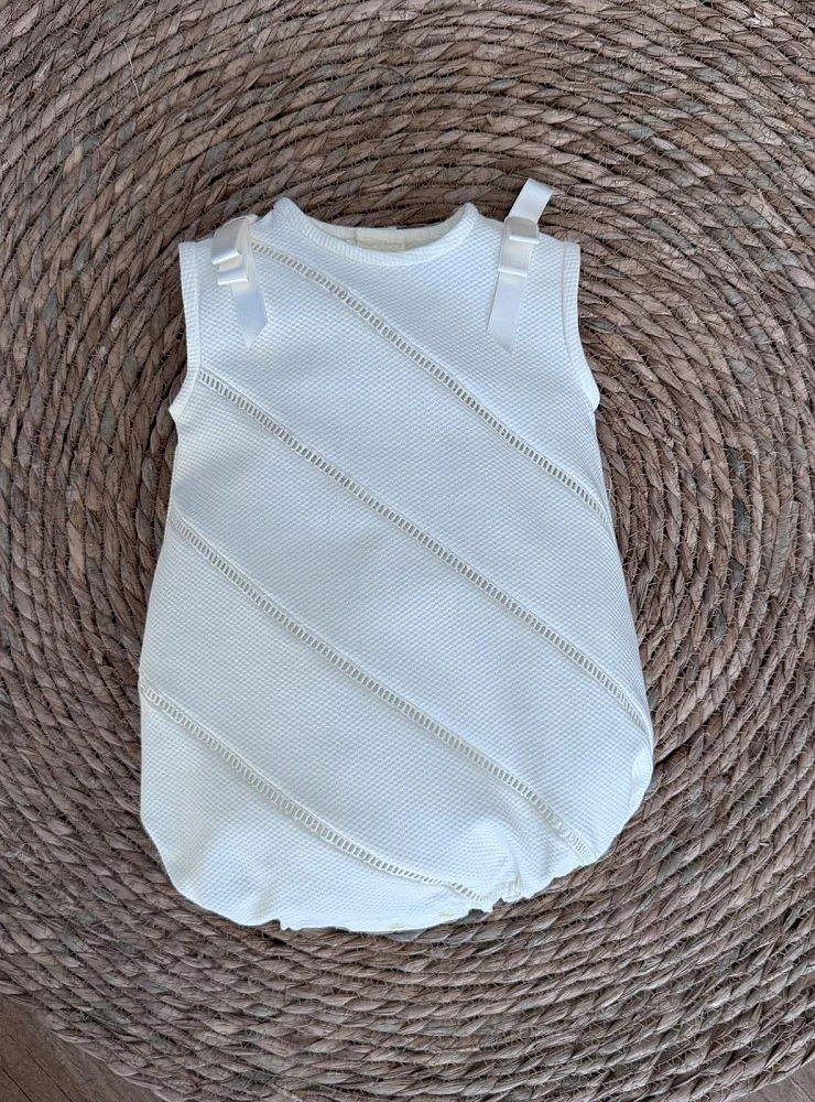Unisex piqué romper, sizes 9 and 12 months