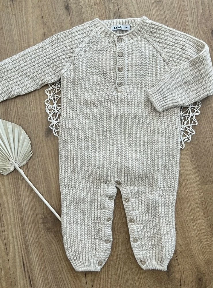 Unisex sand knit romper Victory collection