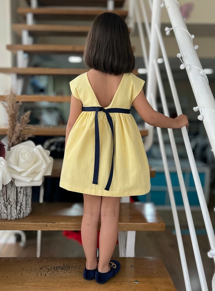 Vestido amarillo colección Lemon Blue de Eve Children