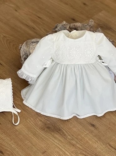 Vestido de ceremonia para bebé con capota colección Ángel