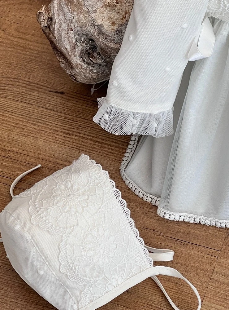 Vestido de ceremonia para bebé con capota colección Ángel