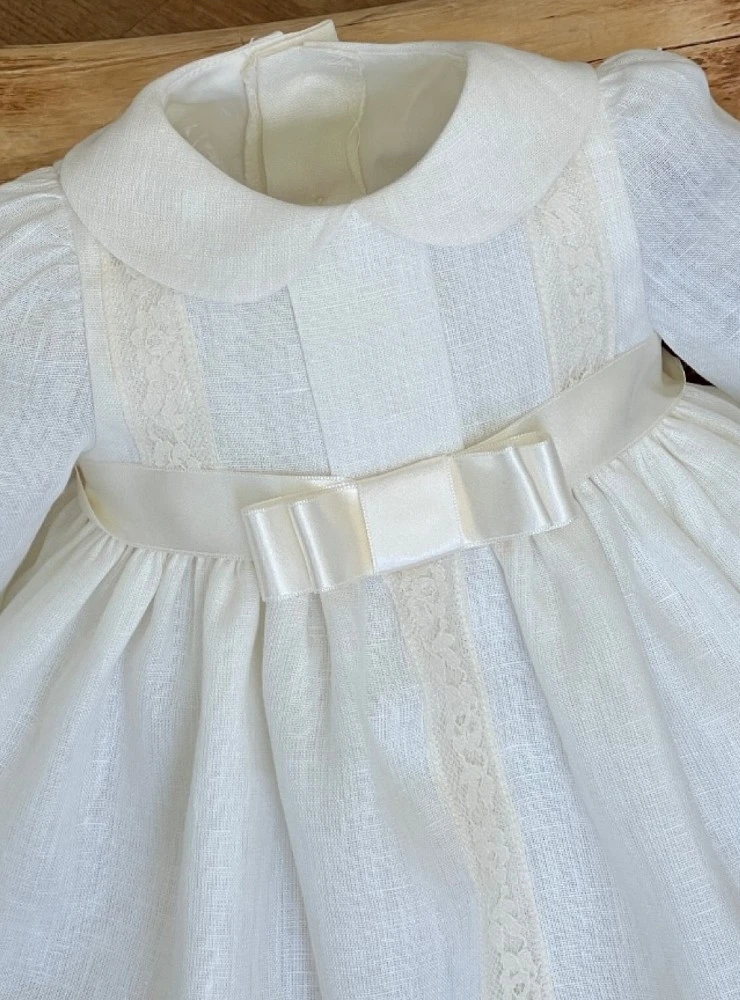 Vestido de ceremonia para bebé con capota colección Dulce manga larga