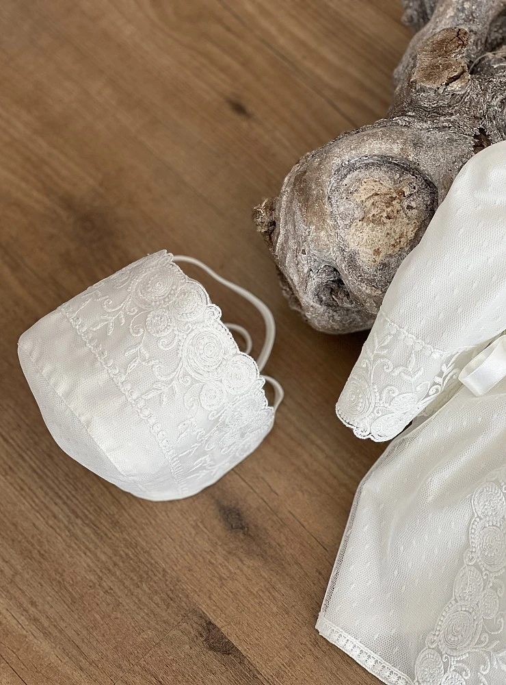Vestido de ceremonia para bebé con capota colección Luna