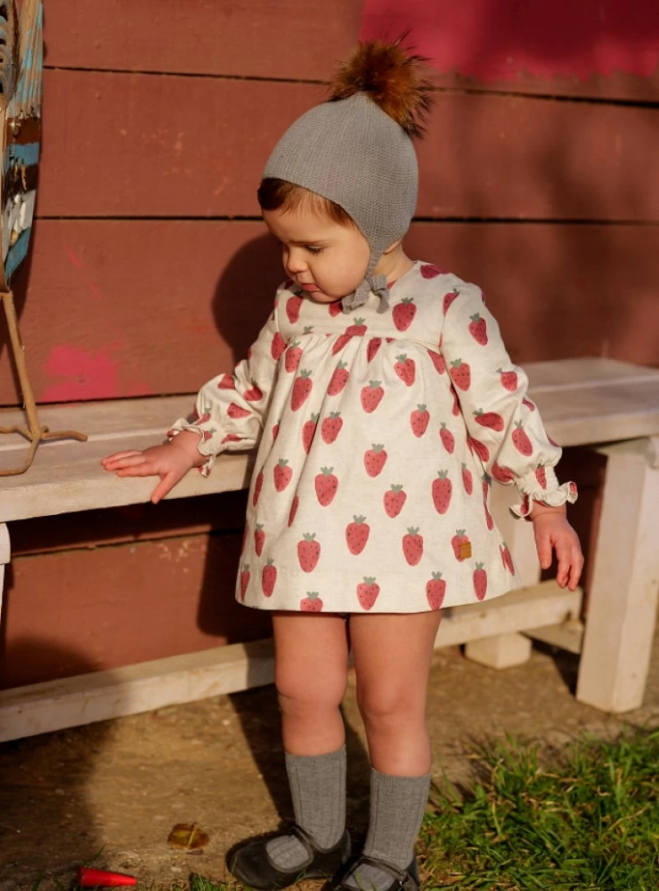 Vestido fresas de José varón