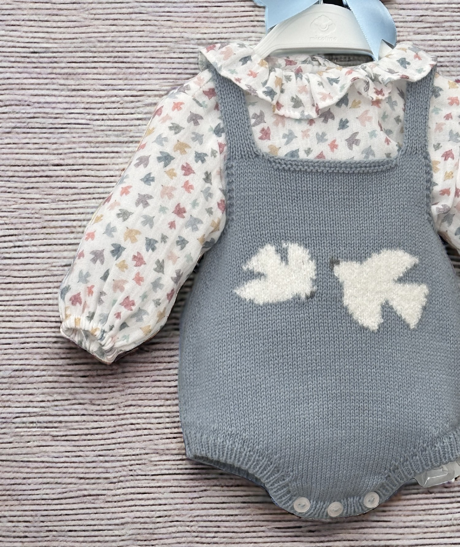 Conjunto bebe nino blusa y ranita coleccion Ambar Lacasitadeblanca.es
